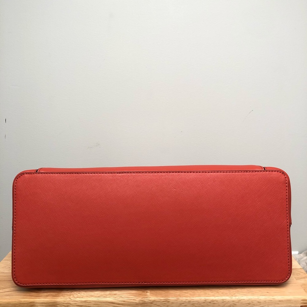 Kate Spade Large Tote - Picture 6 of 8